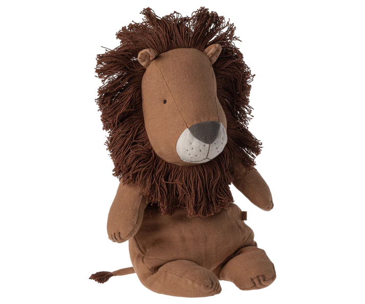 Safari friends, Lion, Medium