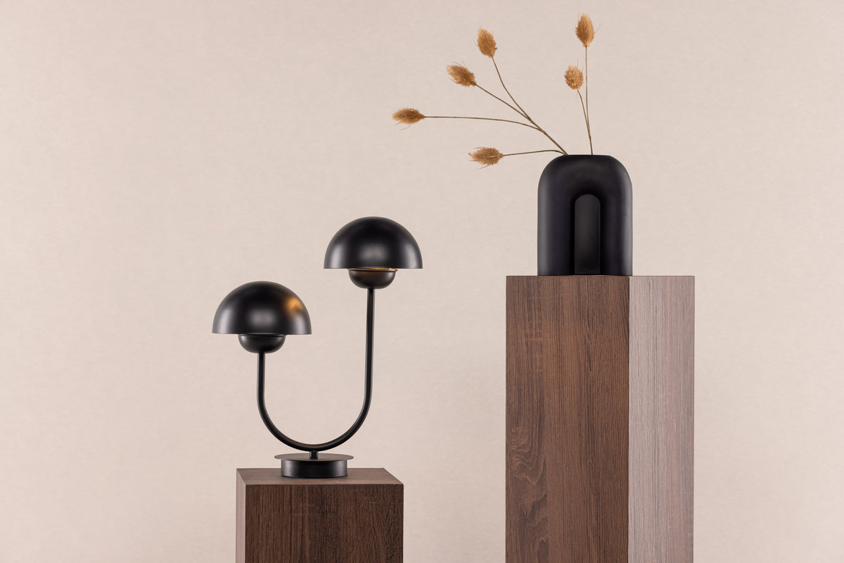 Lyckorna Bordslampa Svart