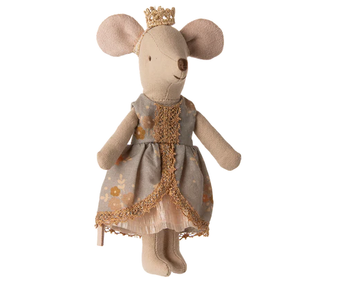 Princess dress, Big sister mouse