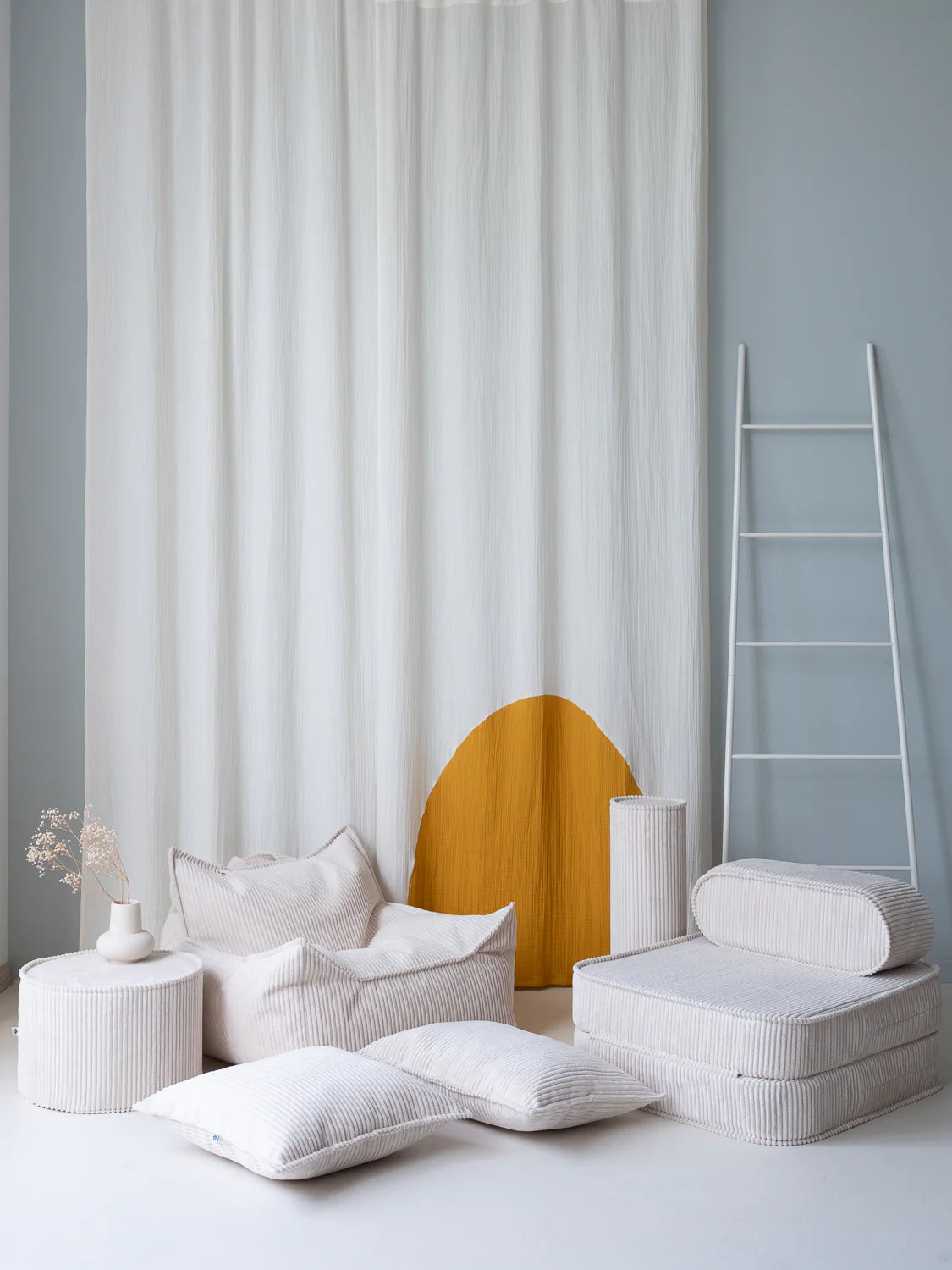 Flip Chair, Marshmallow