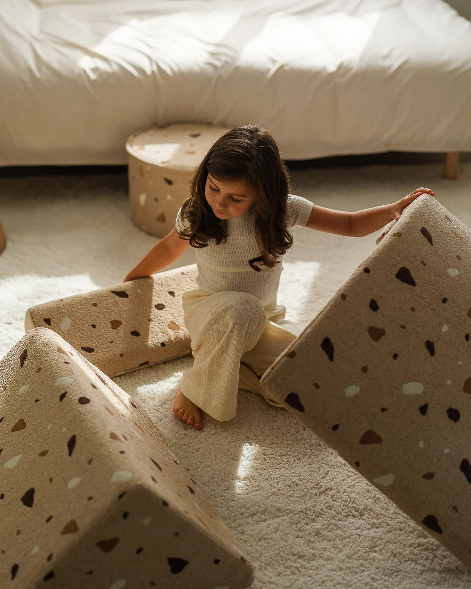 Moon Chair Terrazzo, Sand