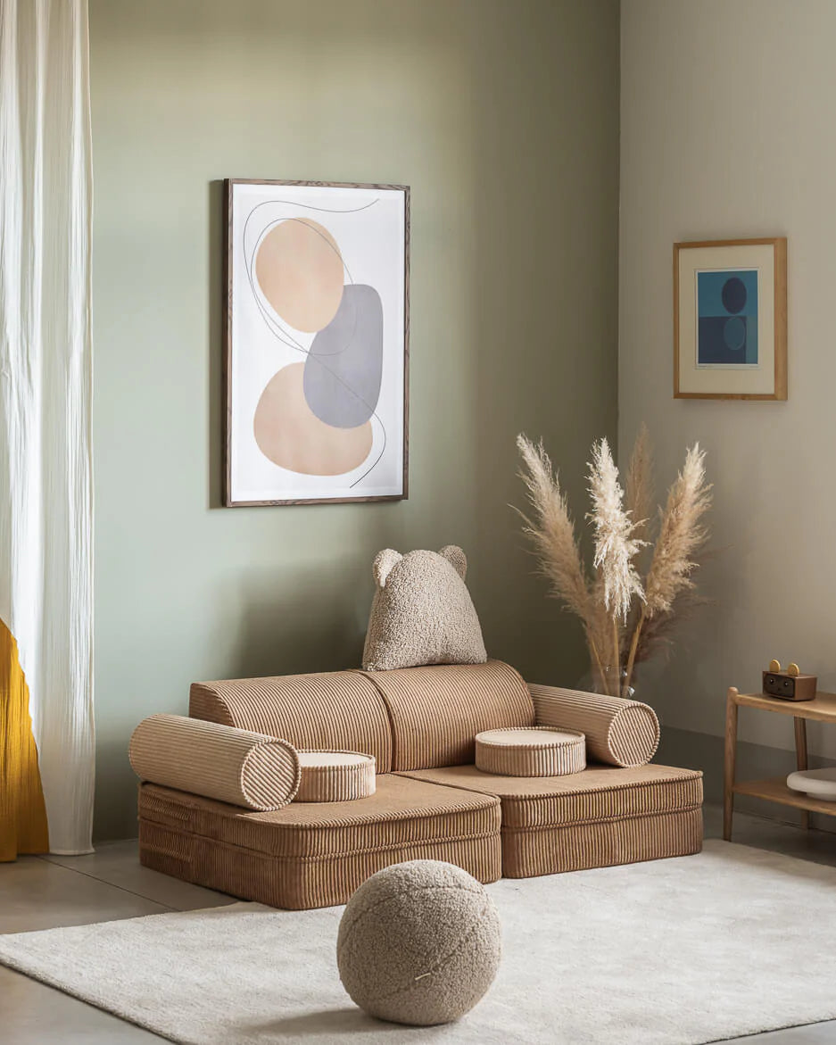 Settee, Toffee