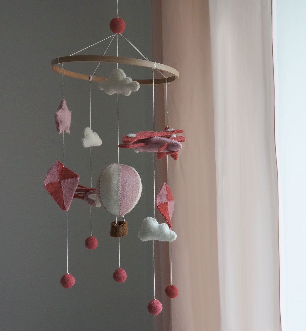 Handsydd mobil, Flygplan & Ballong, Korall