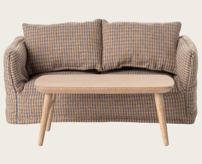 Coffee table, Mouse - Nature