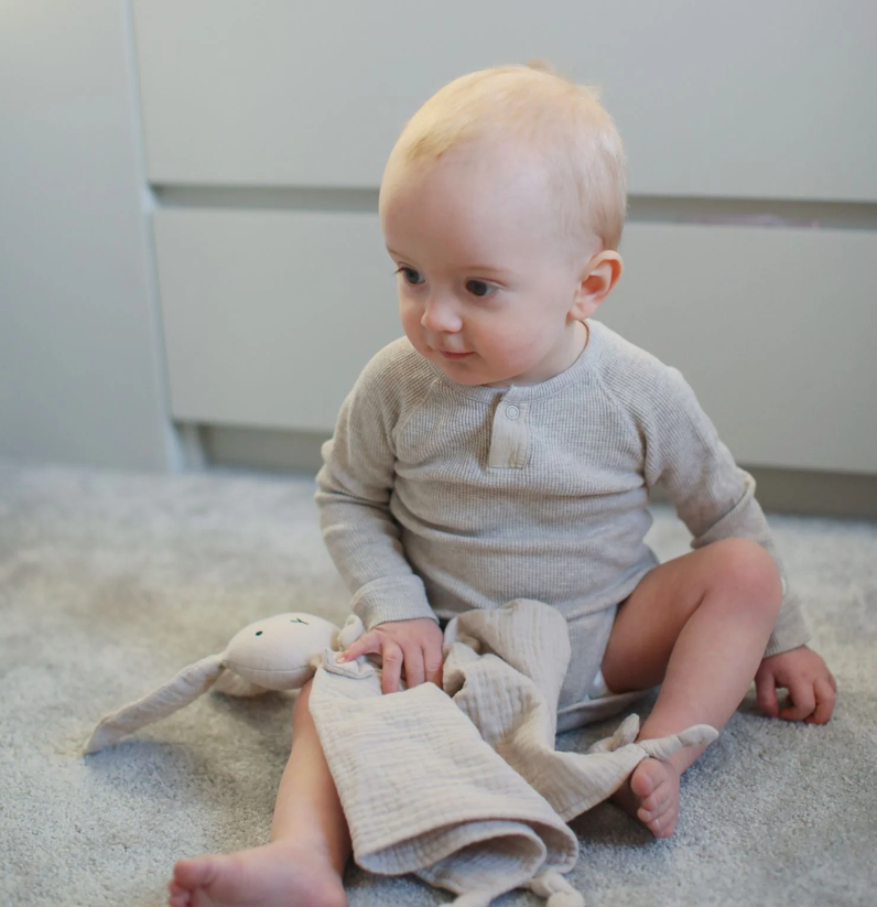 Snuggle Bunny + Vera Bonnet 0-6 mån, Oat
