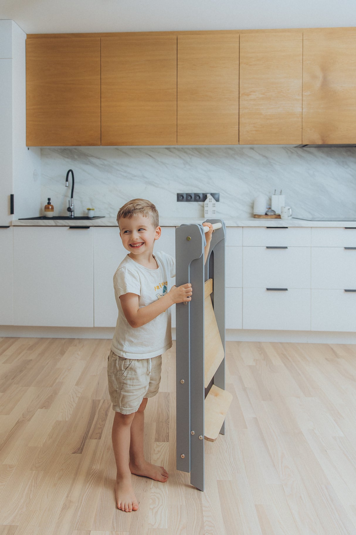 Folding Kitchen Tower, Grey