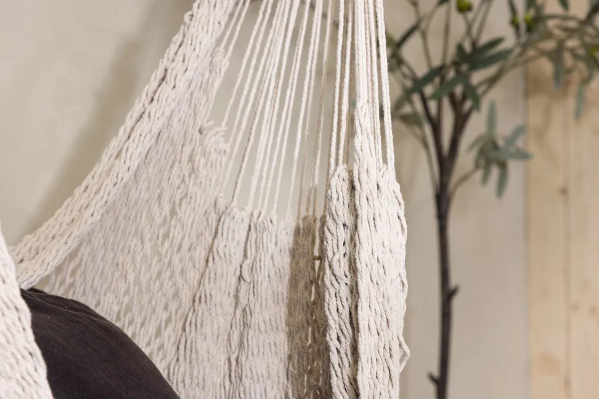KALINO | Hängstol Offwhite