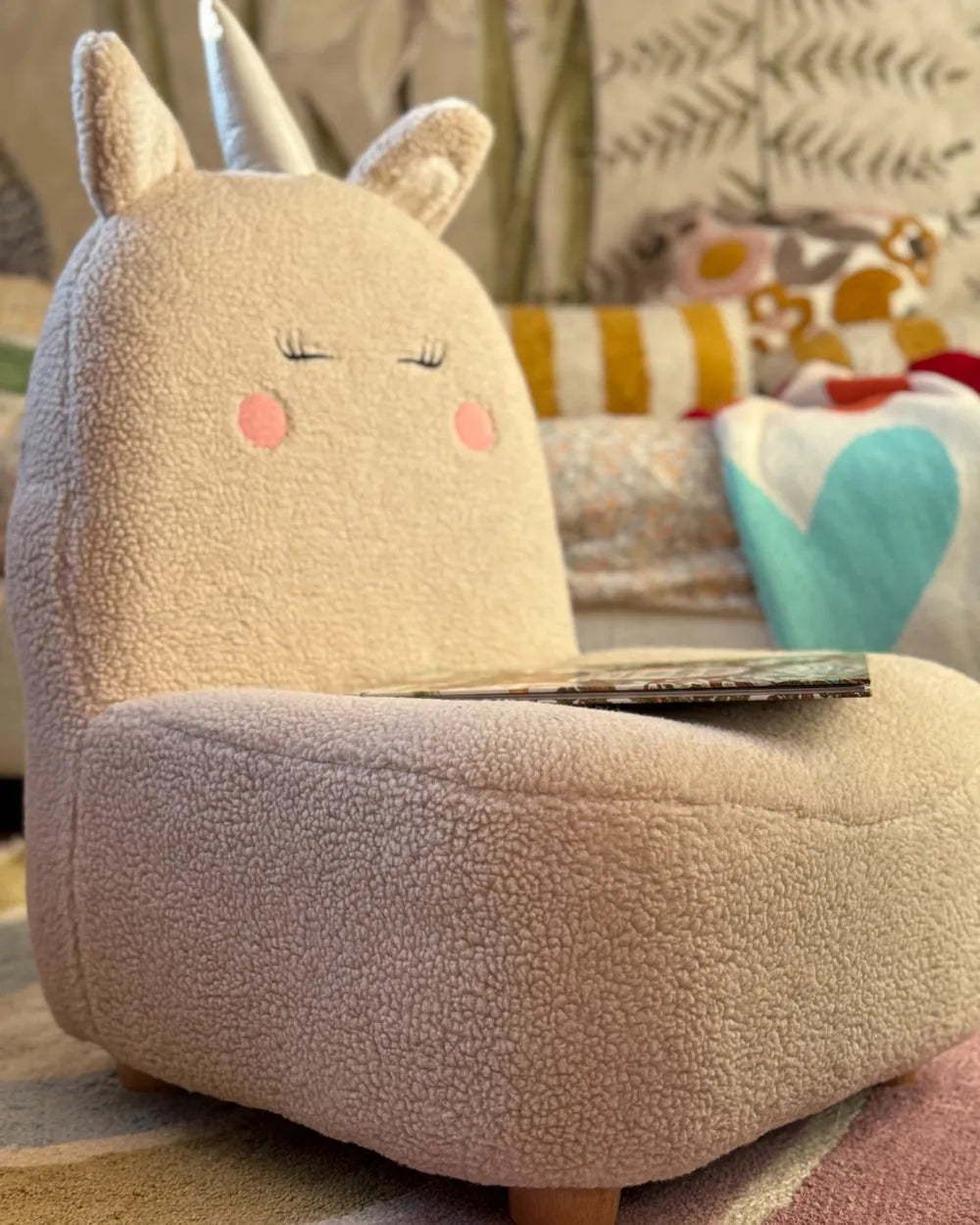 Barnfåtölj Enhörning LULEA Bouclé, Ljusbeige