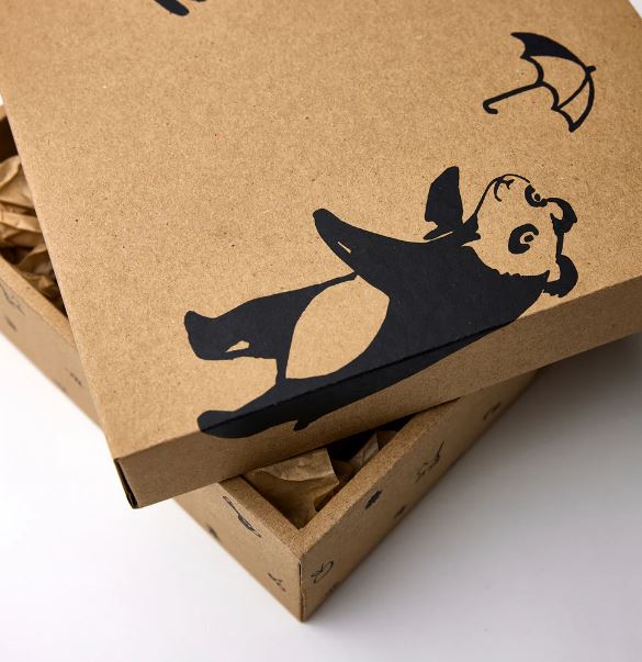 Snuggle up box, Shades of Silver Clouds