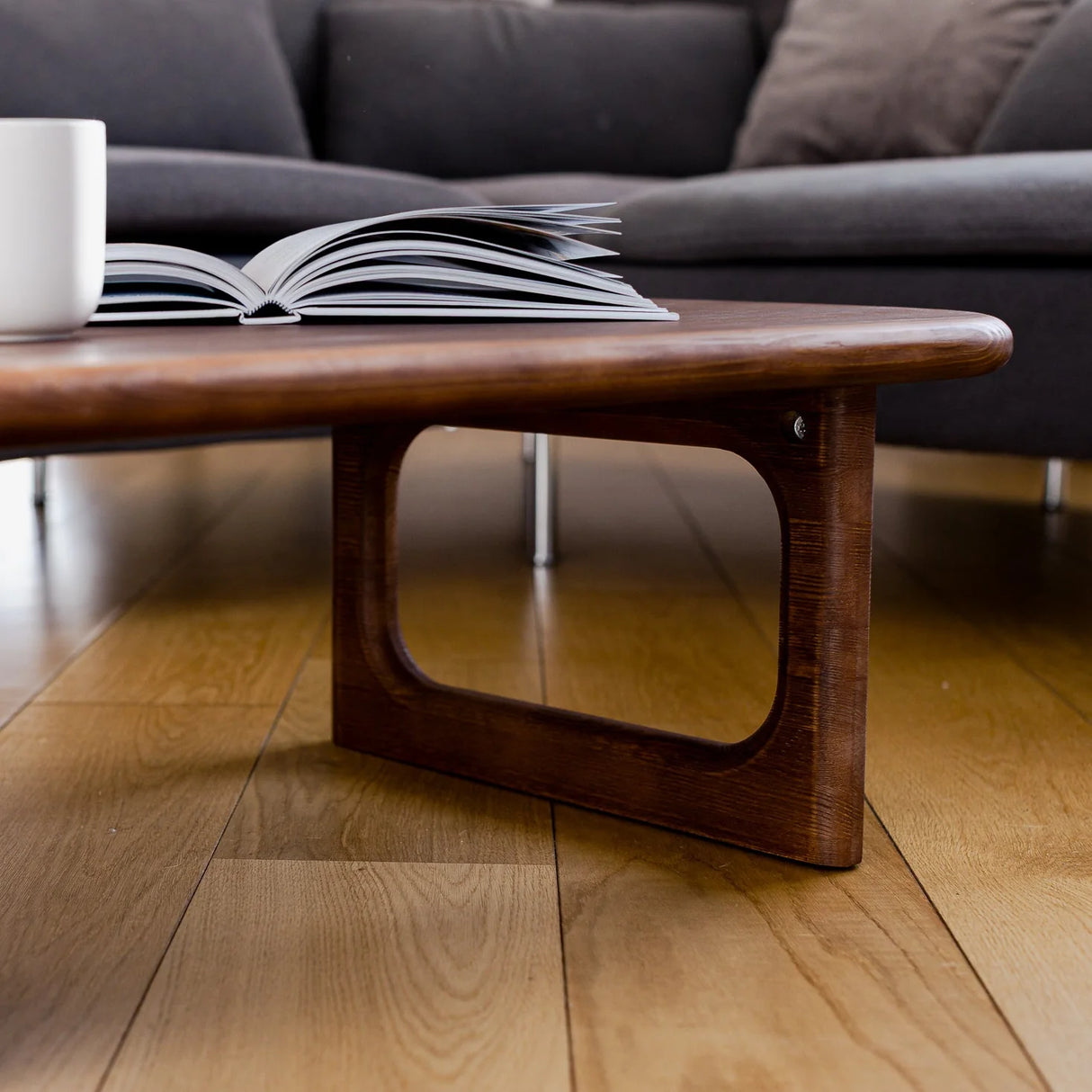 Mid-Century modern coffee table | Small