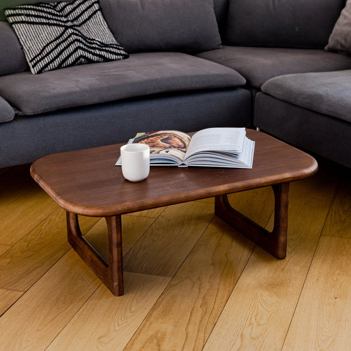 Mid-Century modern coffee table | Small