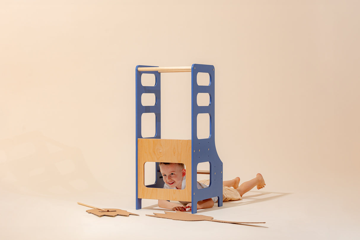 Adjustable height kitchen tower, Blue