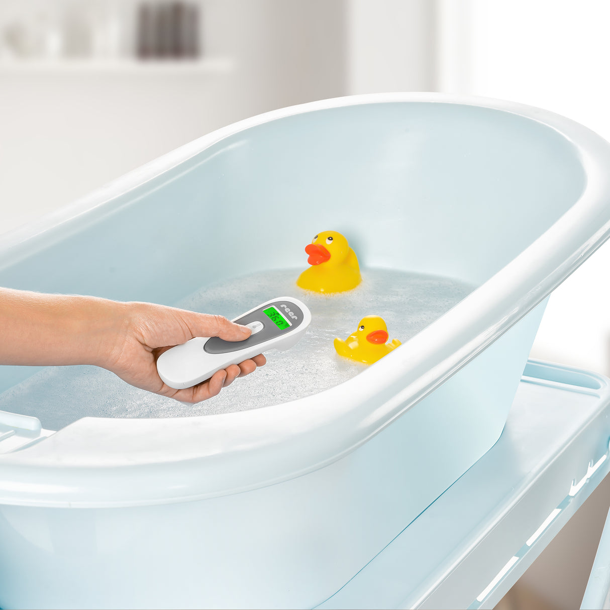 Kontaktlös infraröd termometer, 3-in-1 - Reer