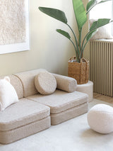 Settee, Biscuit