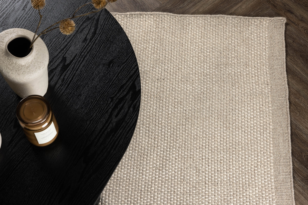 Vilma Ullmatta, Beige