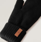 Vantar, Black