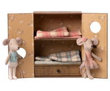 Ballet mice in dance studio, Little sister and brother