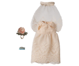 Wedding dress, Mum mouse