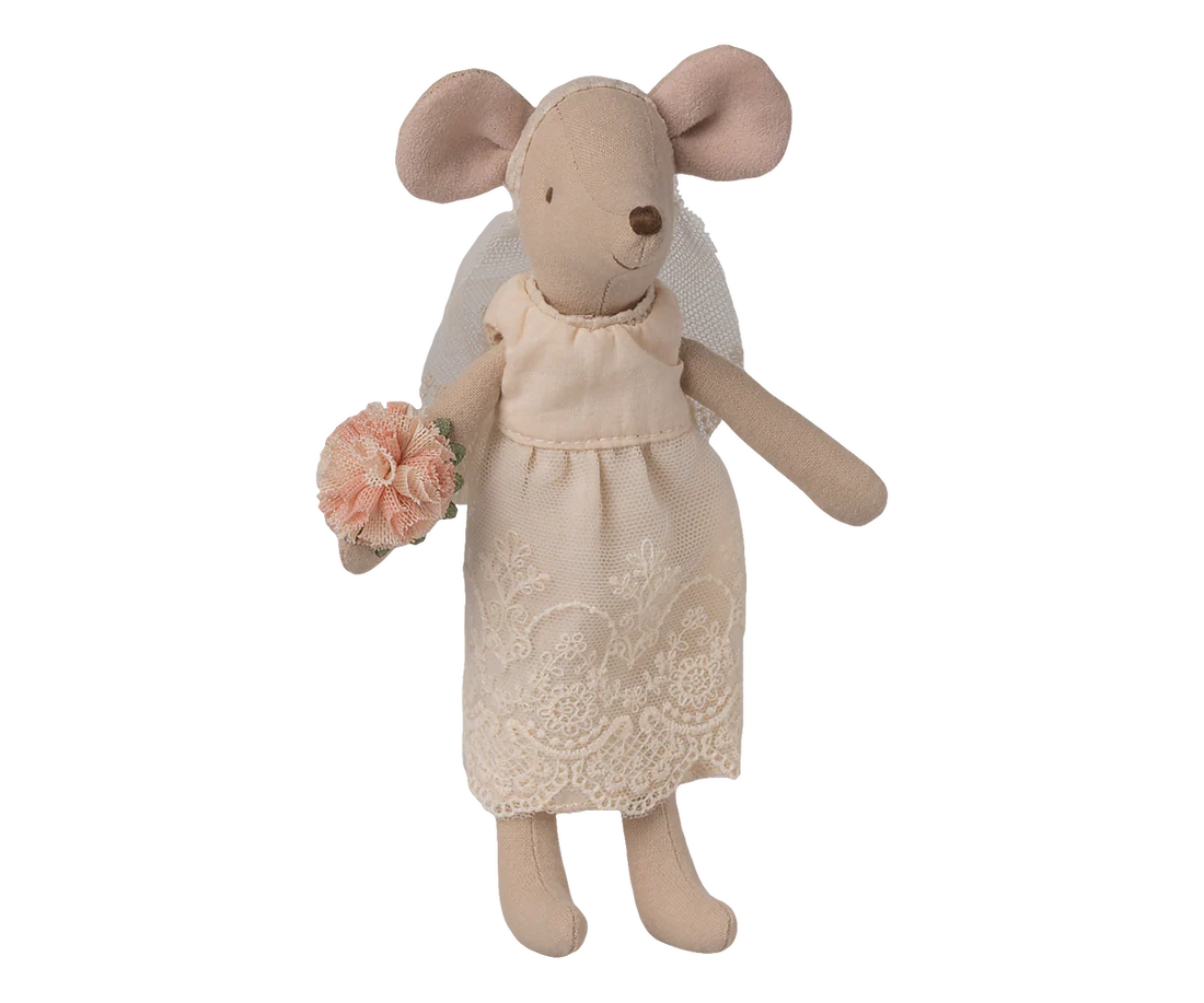 Wedding dress, Mum mouse