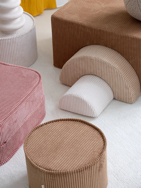 Pouffe, Toffee