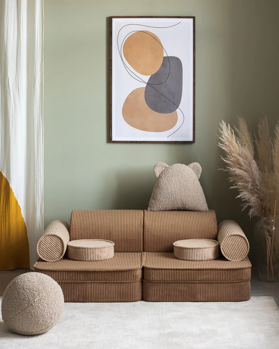 Settee, Toffee