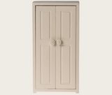 Closet, Mouse - Cream