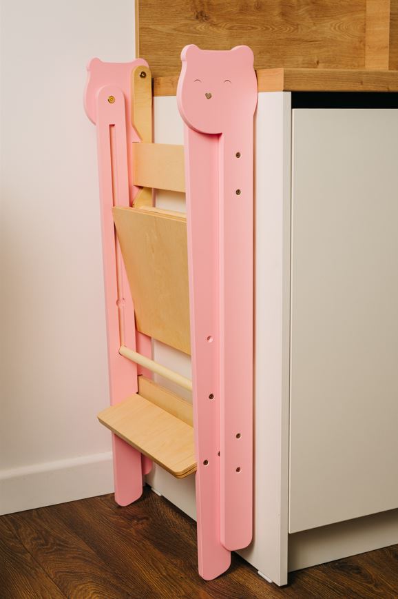 Hoppfällbar Kitchen Tower, Pink / Natural - Family.Support.Care.Love