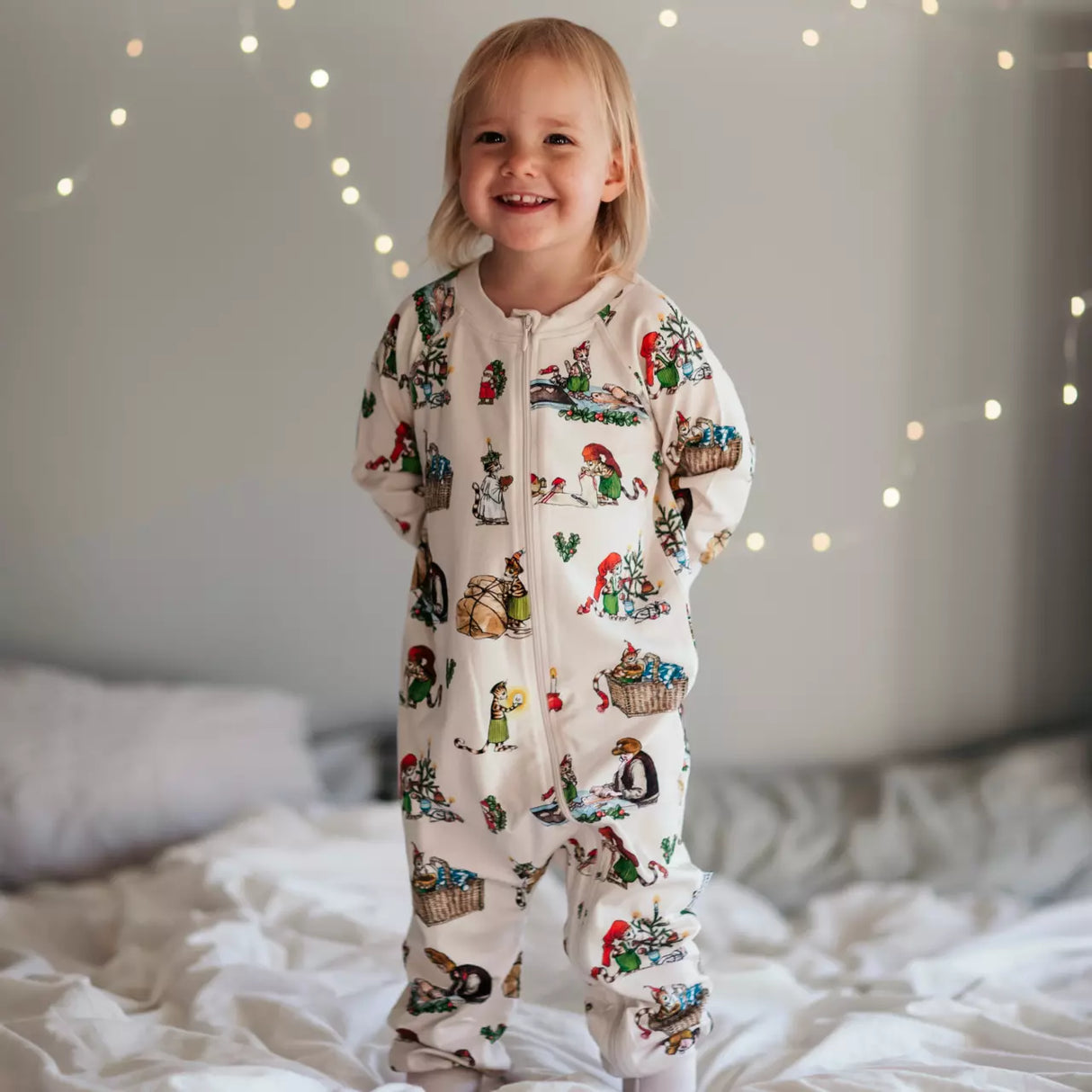 Pyjamas Pettson och Findus Jul, Beige