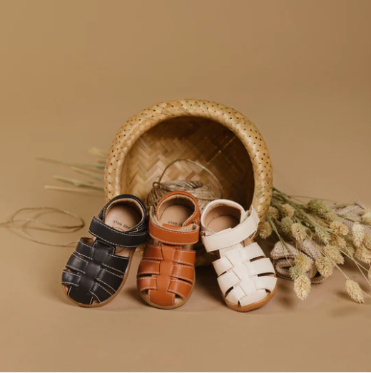 Little Gardener Sandal, Brown - BabyMocs