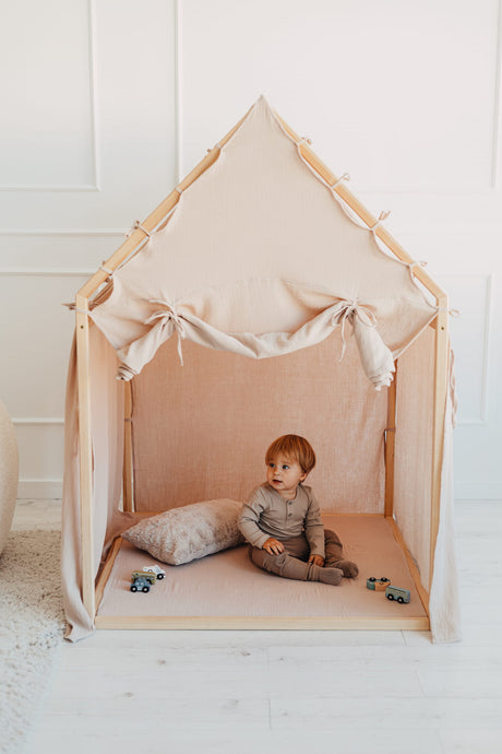 Trähus Classic med rullgardin, Beige