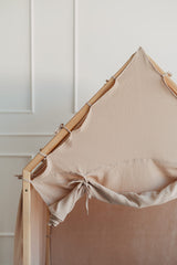 Trähus Classic med rullgardin, Beige