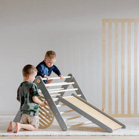 Climbing Triangle with a slide, Grey