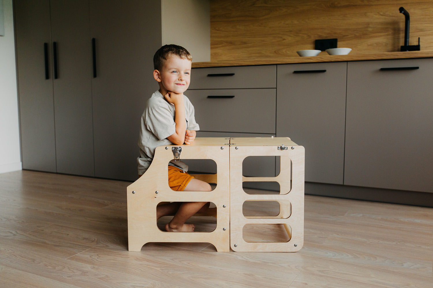 Foldable kitchen tower, Natural