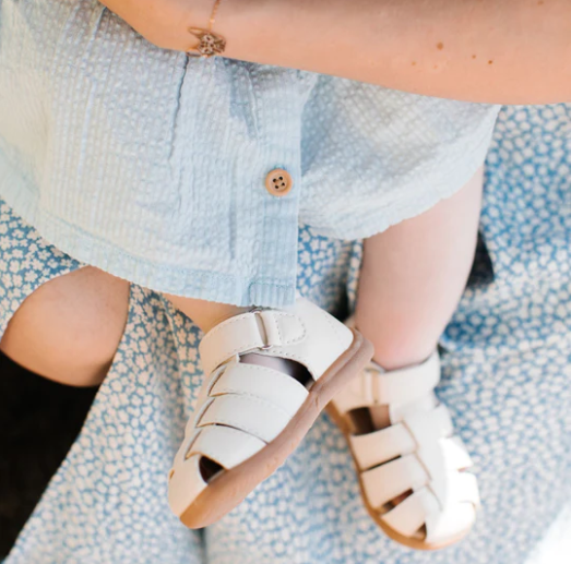 Little Gardener Sandal, Off White - BabyMocs
