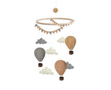 Handsydd mobil, Luftballonger med vimpel, Beige