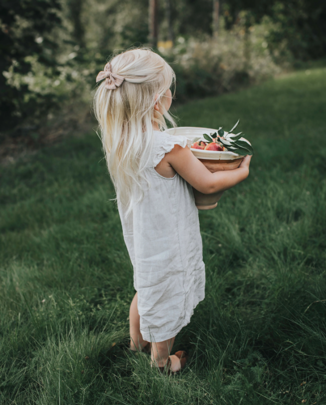 Ester Bow, Vintage line