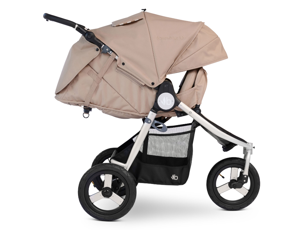 Indie Sittvagn (2022), Sand